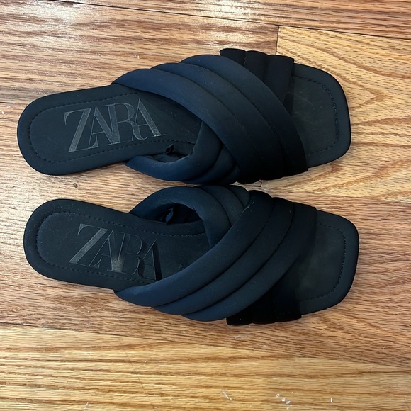 Zara Tufted Slides- Black matte satin size 37 - Picture 8 of 8